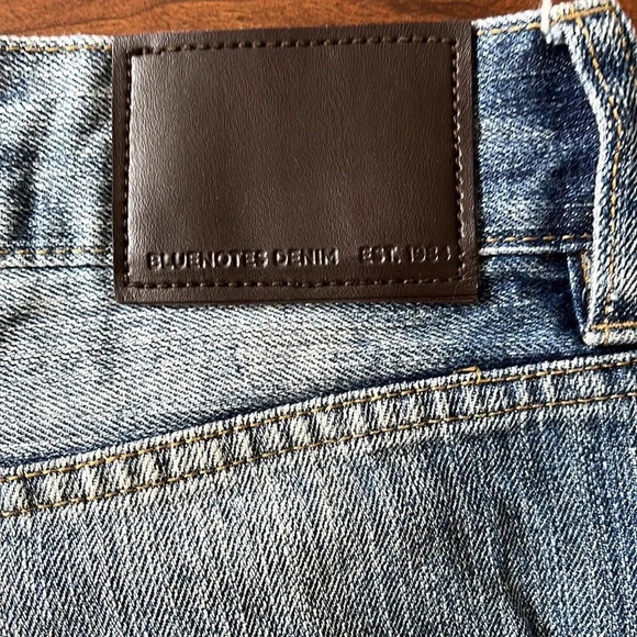 ⭐️3/$15 Men’s Jeans - Picture 12 of 12